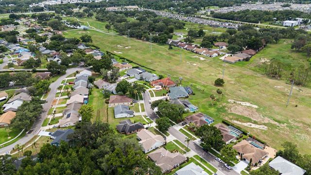 6634 NORTHLAKE DRIVE, Zephyrhills, FL 33542