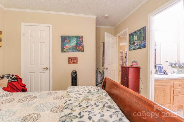 70 Peaceful View Trail, Hendersonville, NC 28792