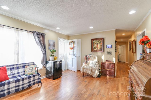 70 Peaceful View Trail, Hendersonville, NC 28792