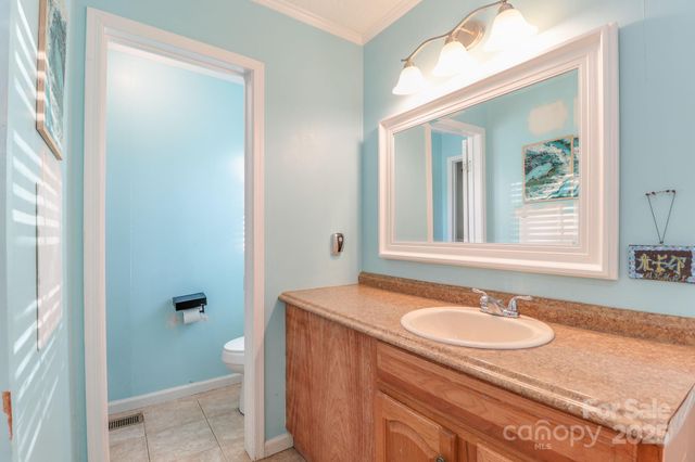 70 Peaceful View Trail, Hendersonville, NC 28792