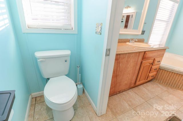 70 Peaceful View Trail, Hendersonville, NC 28792