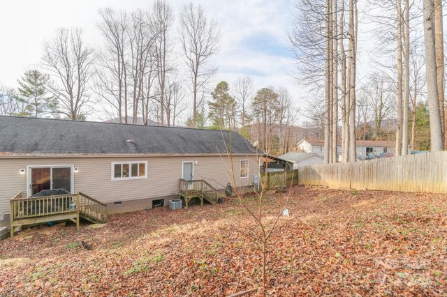 70 Peaceful View Trail, Hendersonville, NC 28792