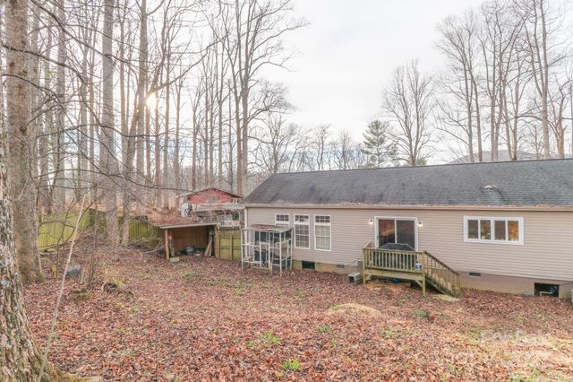 70 Peaceful View Trail, Hendersonville, NC 28792
