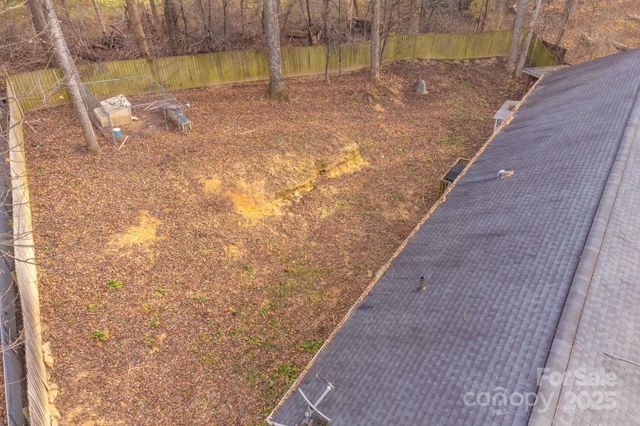 70 Peaceful View Trail, Hendersonville, NC 28792