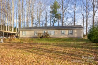 70 Peaceful View Trail, Hendersonville, NC 28792