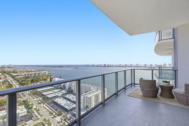 220 S Lake Shore Drive 2305, Lake Park, FL 33403