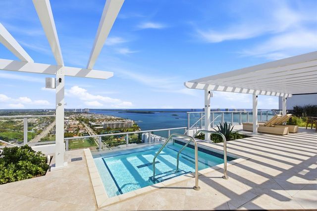 220 S Lake Shore Drive 2305, Lake Park, FL 33403
