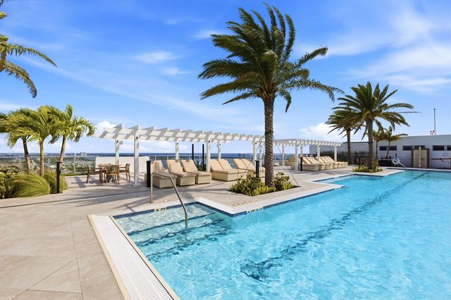 220 S Lake Shore Drive 2305, Lake Park, FL 33403