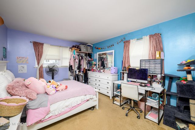 15 Princeton Drive, Jackson, NJ 08527