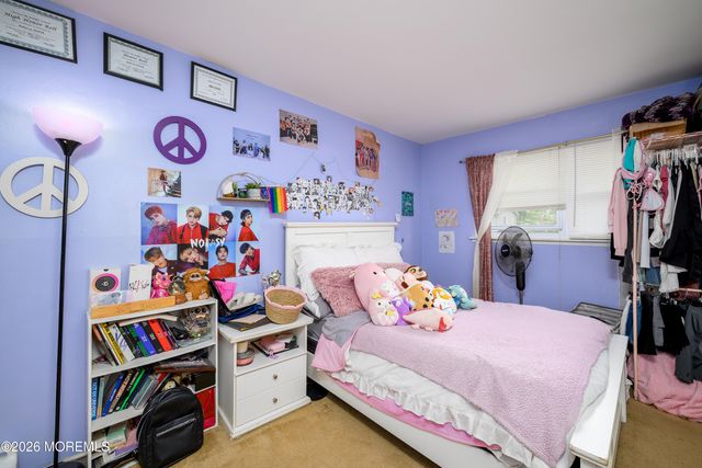15 Princeton Drive, Jackson, NJ 08527