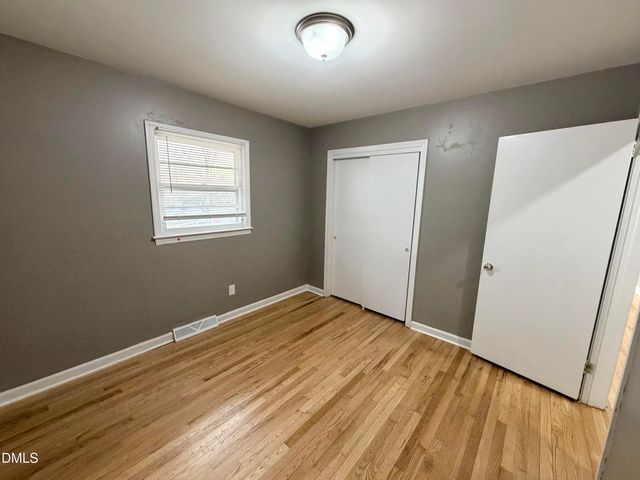 2805 Trail Six, Burlington, NC 27215