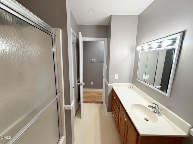 2805 Trail Six, Burlington, NC 27215