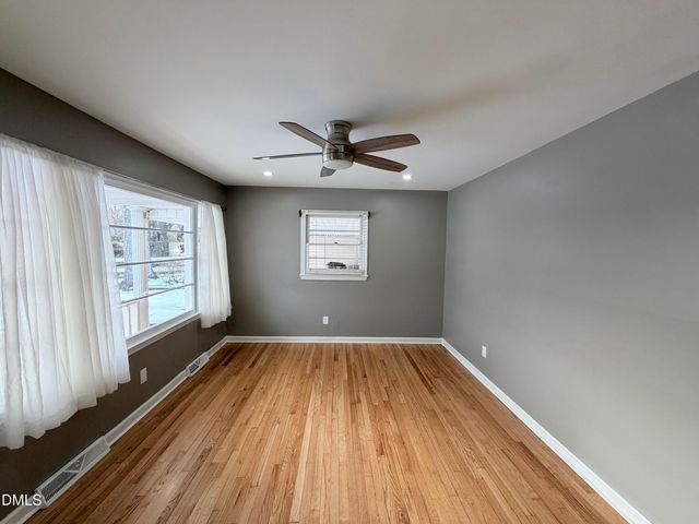 2805 Trail Six, Burlington, NC 27215