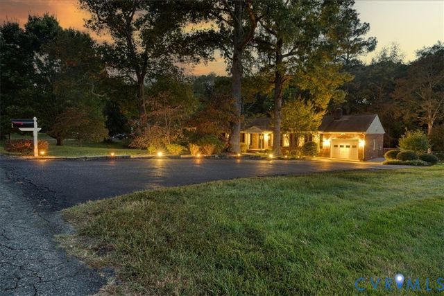 5400 Claridge Dr, Chesterfield, VA 23832