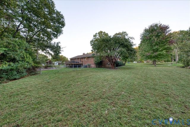 5400 Claridge Dr, Chesterfield, VA 23832