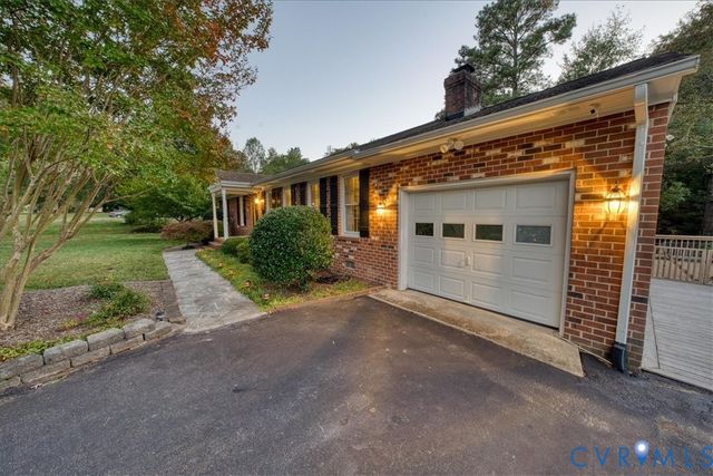 5400 Claridge Dr, Chesterfield, VA 23832