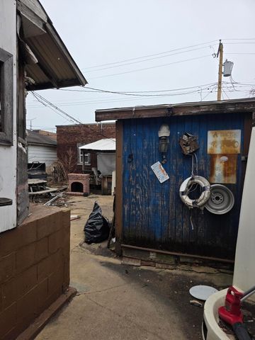 3721 Ivy Street, East Chicago, IN 46312