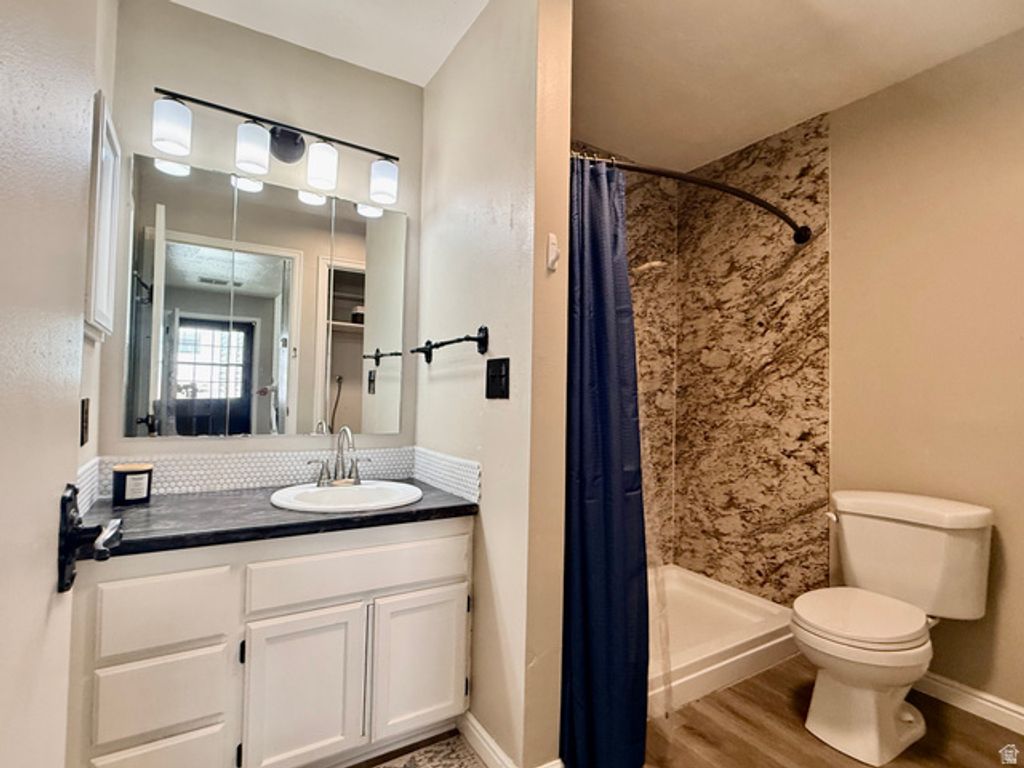 Image 19 of property listing at 15 MILLPOND, Stansbury Park, UT 84074
