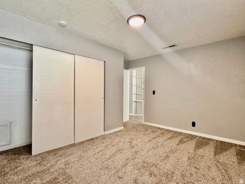 Image 7 of property listing at 15 MILLPOND, Stansbury Park, UT 84074