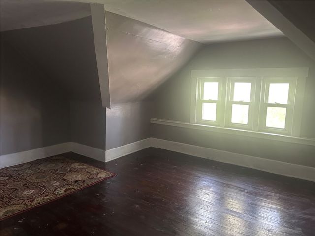 3821 DRAPER Place, Erie, PA 16511