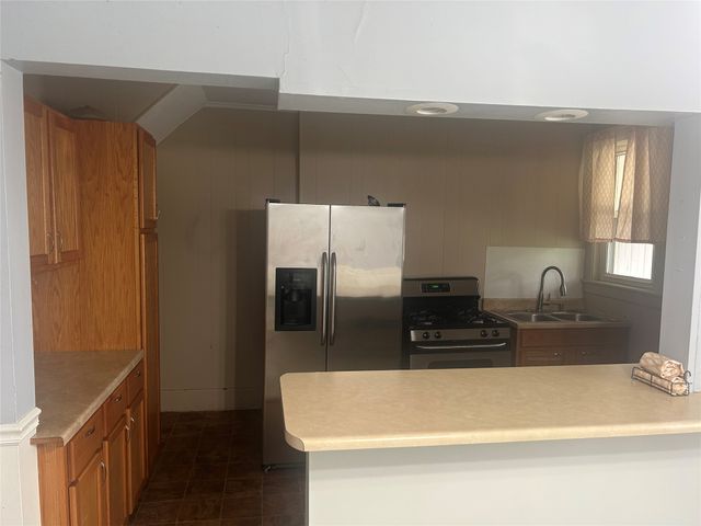 3821 DRAPER Place, Erie, PA 16511