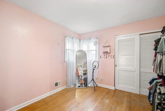 601 Edgewood AVENUE, South Milwaukee, WI 53172