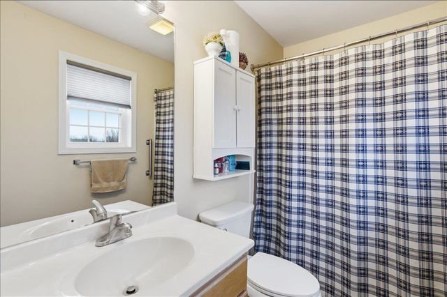 11 Floral Street, South Burlington, VT 05403