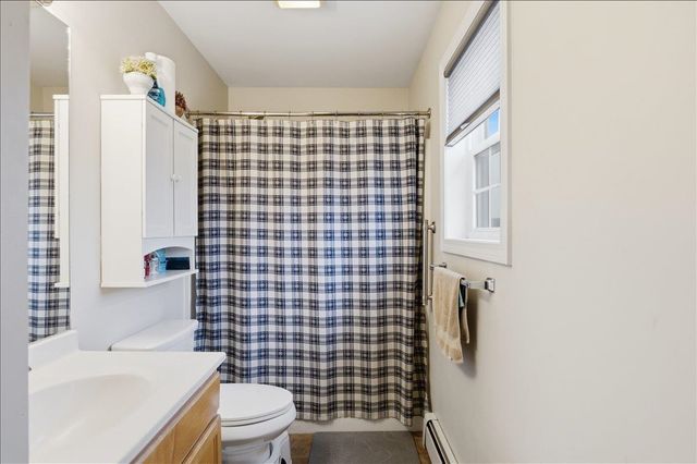 11 Floral Street, South Burlington, VT 05403