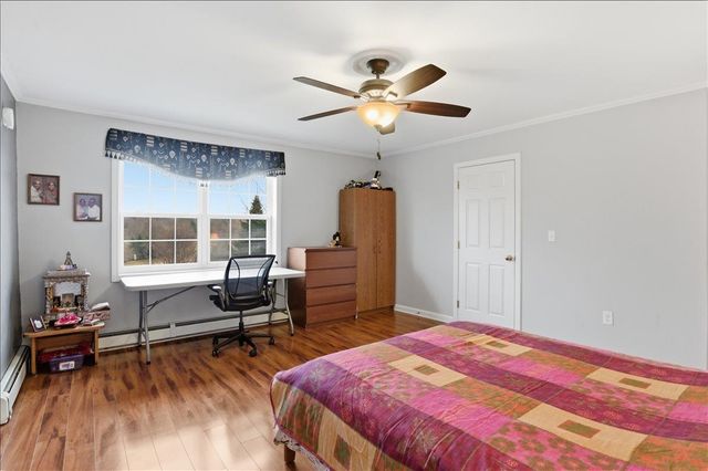 11 Floral Street, South Burlington, VT 05403