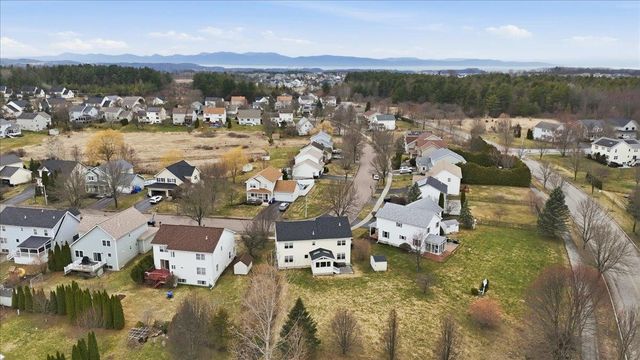 11 Floral Street, South Burlington, VT 05403