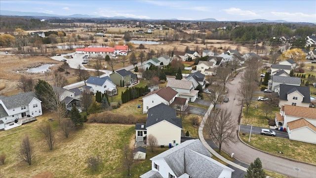 11 Floral Street, South Burlington, VT 05403