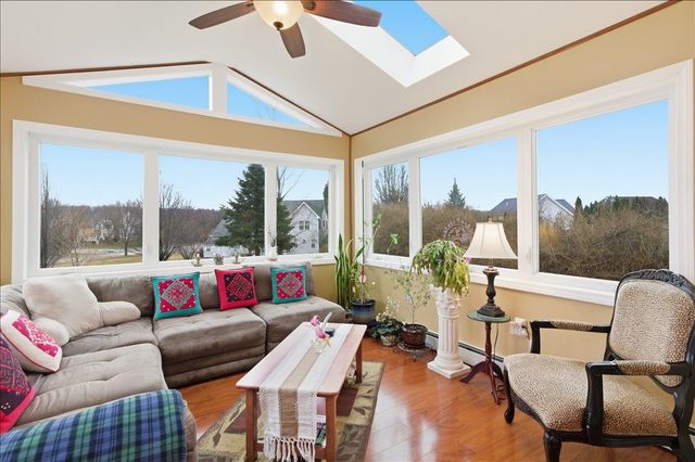 11 Floral Street, South Burlington, VT 05403