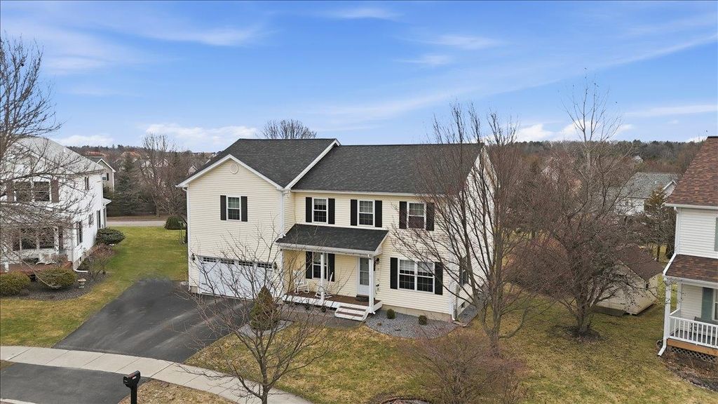11 Floral Street, South Burlington, VT 05403