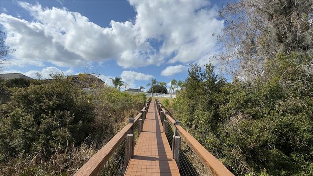 15408 GROOSE POINT LN, Clermont, FL 34714