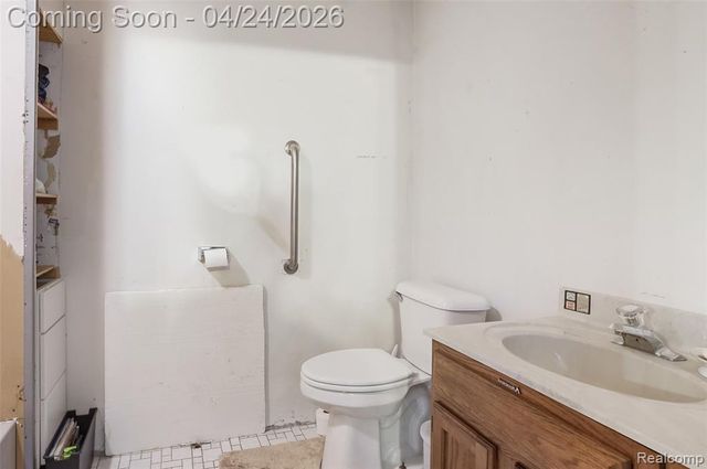 8300 Lawrence Avenue, Ypsilanti, MI 48197