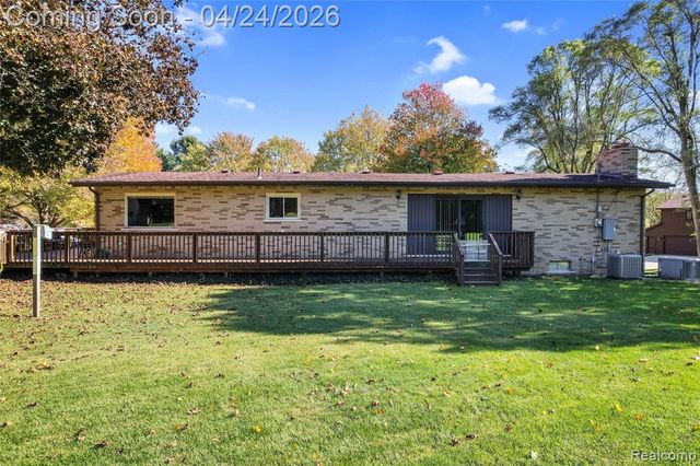 8300 Lawrence Avenue, Ypsilanti, MI 48197