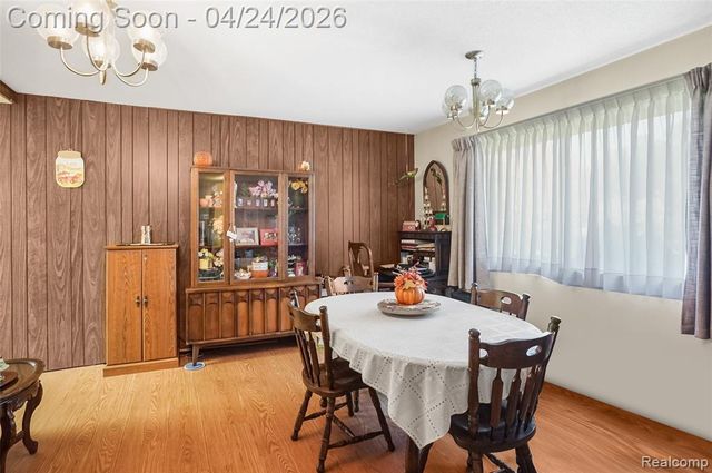 8300 Lawrence Avenue, Ypsilanti, MI 48197