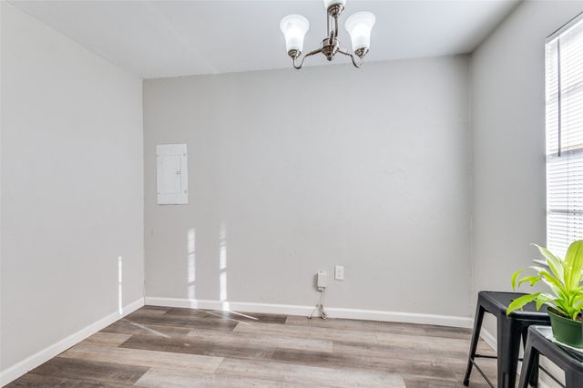 3820 Flamingo Lane, Irving, TX 75062