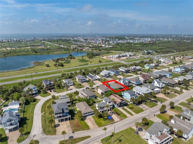 13819 Mutiny Lane, Galveston, TX 77554