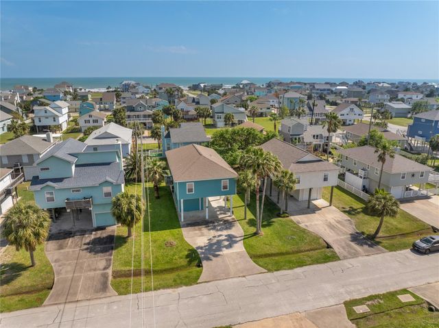 13819 Mutiny Lane, Galveston, TX 77554