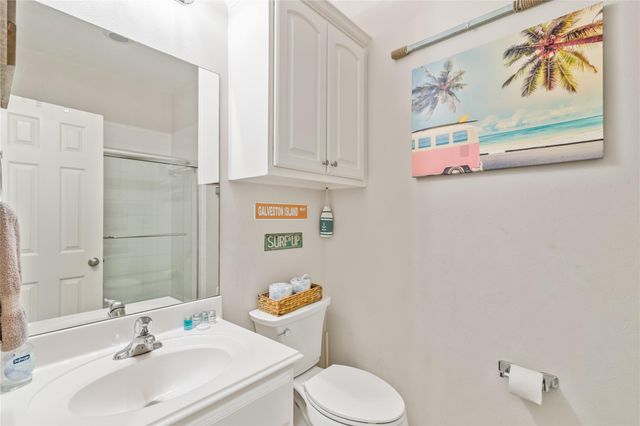 13819 Mutiny Lane, Galveston, TX 77554