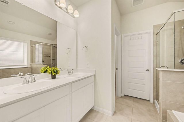 6611 Casper Falls Trl, Richmond, TX 77407