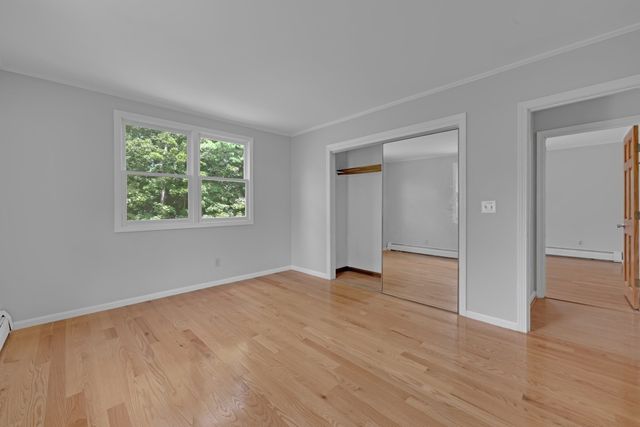 19 Crocker Ave, Lunenburg, MA 01462