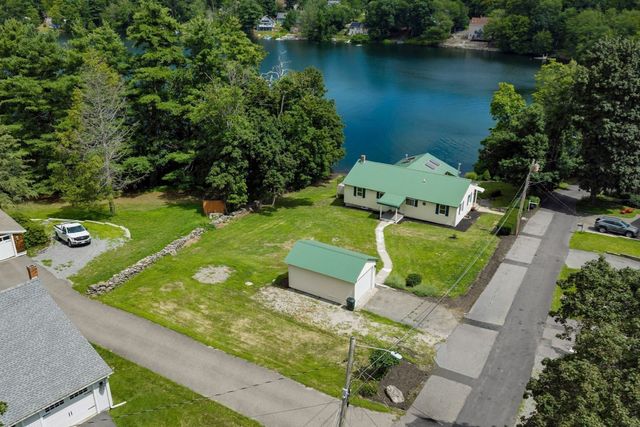 19 Crocker Ave, Lunenburg, MA 01462
