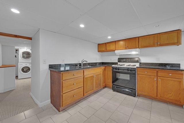 19 Crocker Ave, Lunenburg, MA 01462