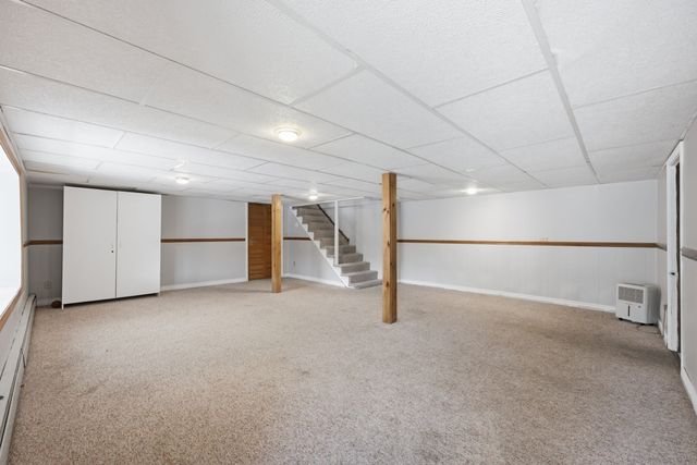 19 Crocker Ave, Lunenburg, MA 01462