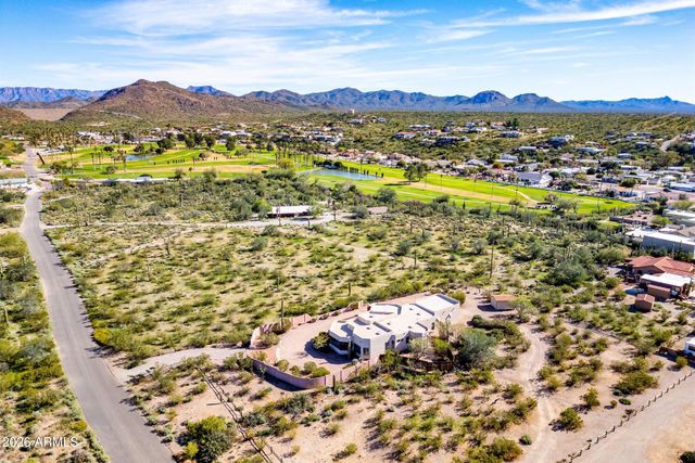 407 E SILVER KING Road, Queen Valley, AZ 85118