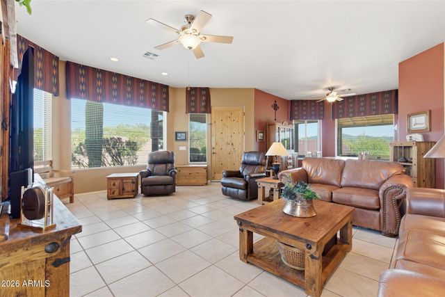 407 E SILVER KING Road, Queen Valley, AZ 85118