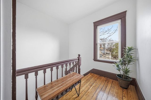 117 Park St, Boston, MA 02122