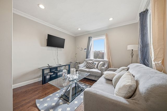 117 Park St, Boston, MA 02122